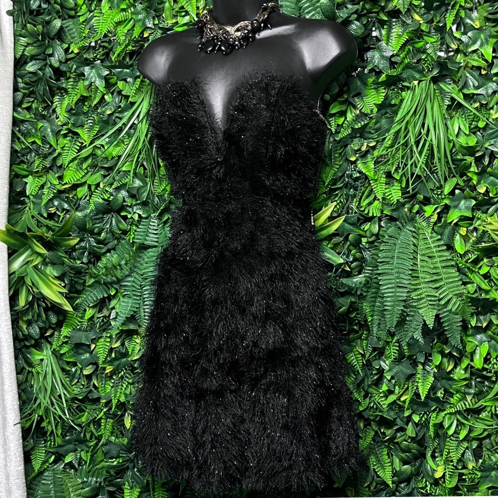 PrettyLittleThing Dress US 4 Black Feathered Shimmer Mini Plunge Sweetheart 3948